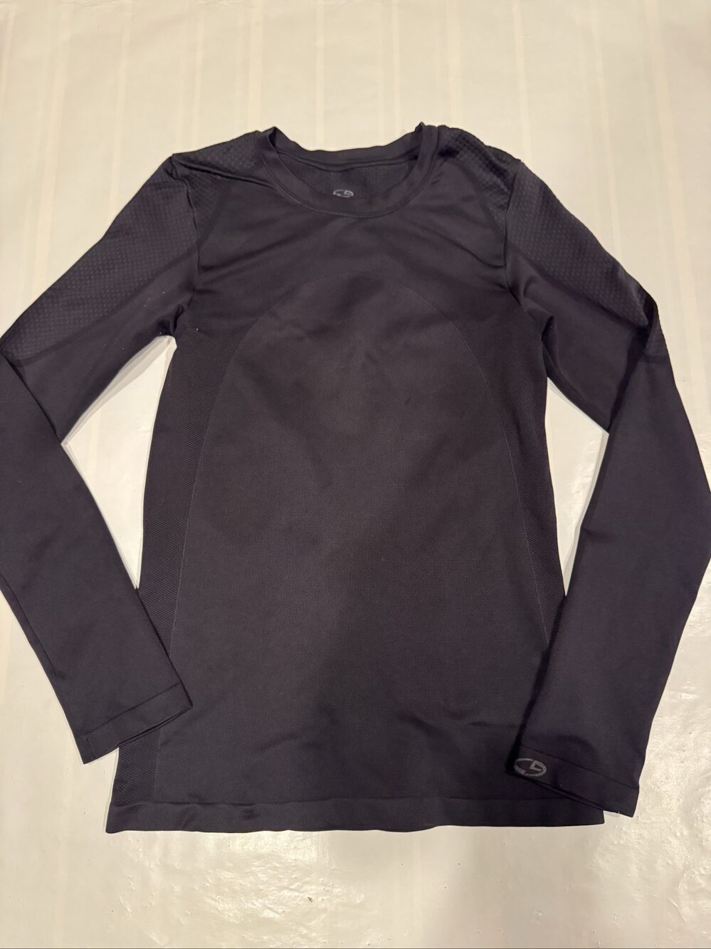 Women’s Champion C9 Seamless Long Sleeve Athletic Performance Top – Black – Medi